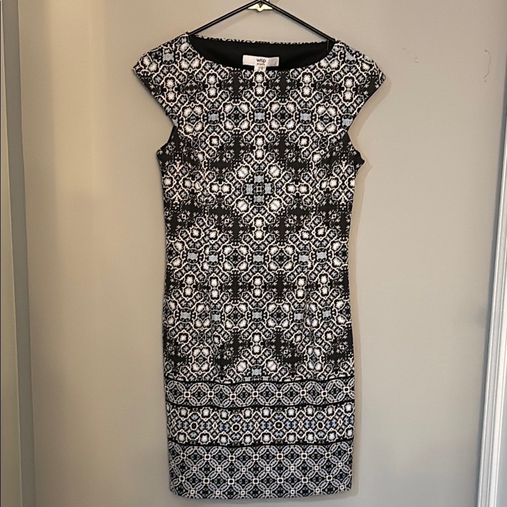 Excellent Condition Navy and Blue Patterned Dress - 6P